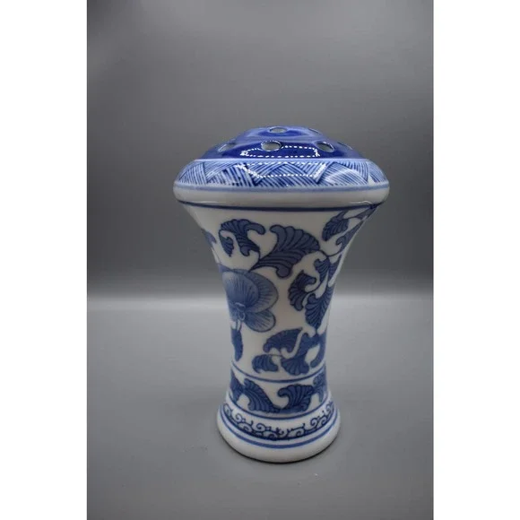 Vintage Berry Strainer Ceramic Vase - Picture 10 of 10